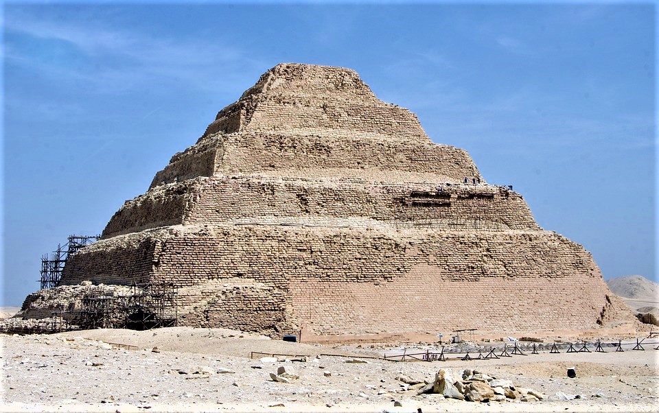 the-10-oldest-man-made-structures-on-earth-still-worth-visiting